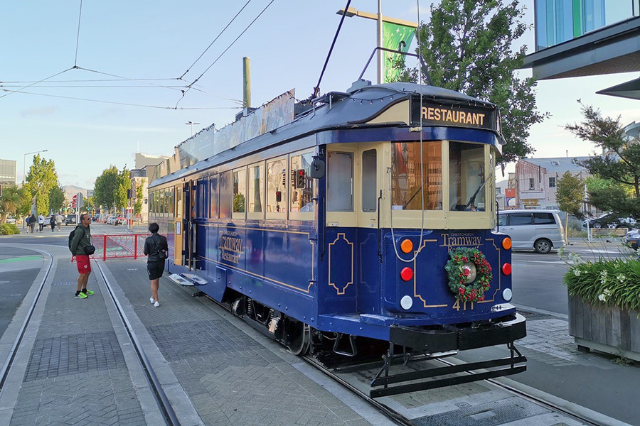 レストランに改造された列車